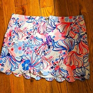 LILY PULITZER SZ10 FLORAL SHORTS